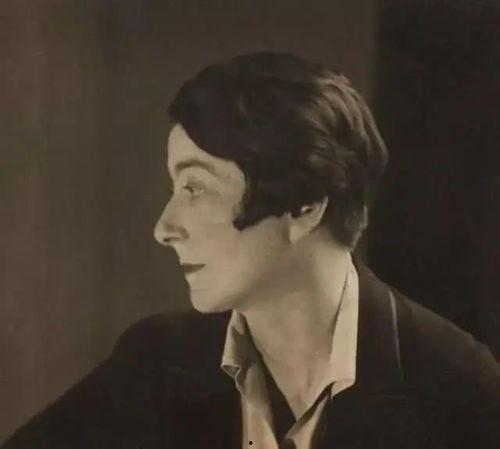 娱乐圈三人吃瓜聊天,揭秘幕后秘闻与情感纠葛